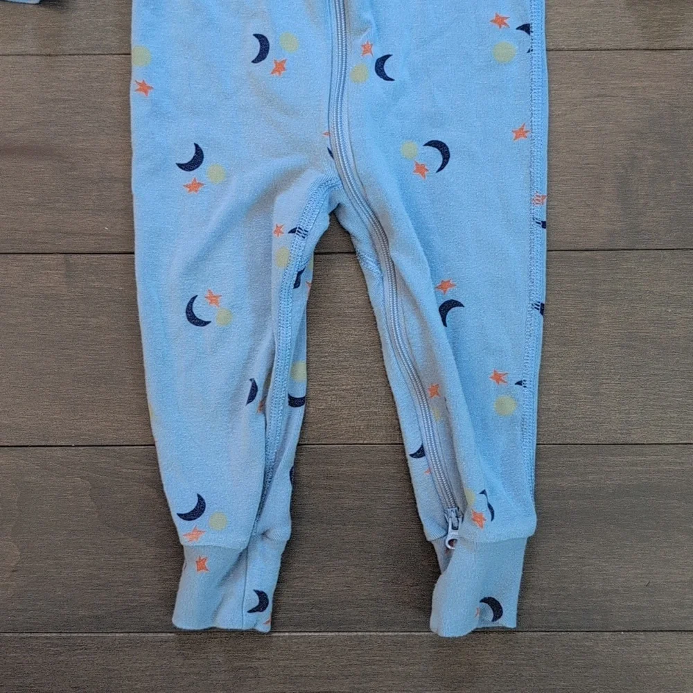 Hanna Andersson 12-18 Month HannaSoft Stretch Moon and Star Print Sleeper
